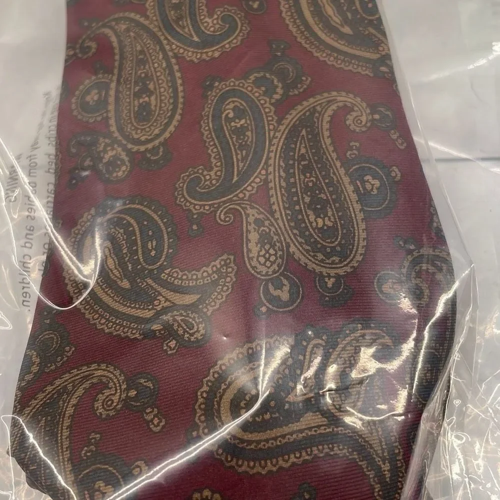 Vintage Mario Valentino Silk Ties For Mens Maroon Midnight Blue Paisley Print US